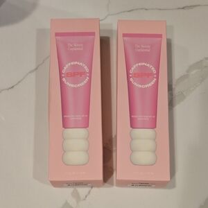 The Skinny Confidential Caffeinated SPF Sunscreen - Pink